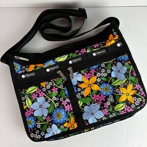 LeSportSac Deluxe Everyday “Colorful Garden” Bag Purse NWOT